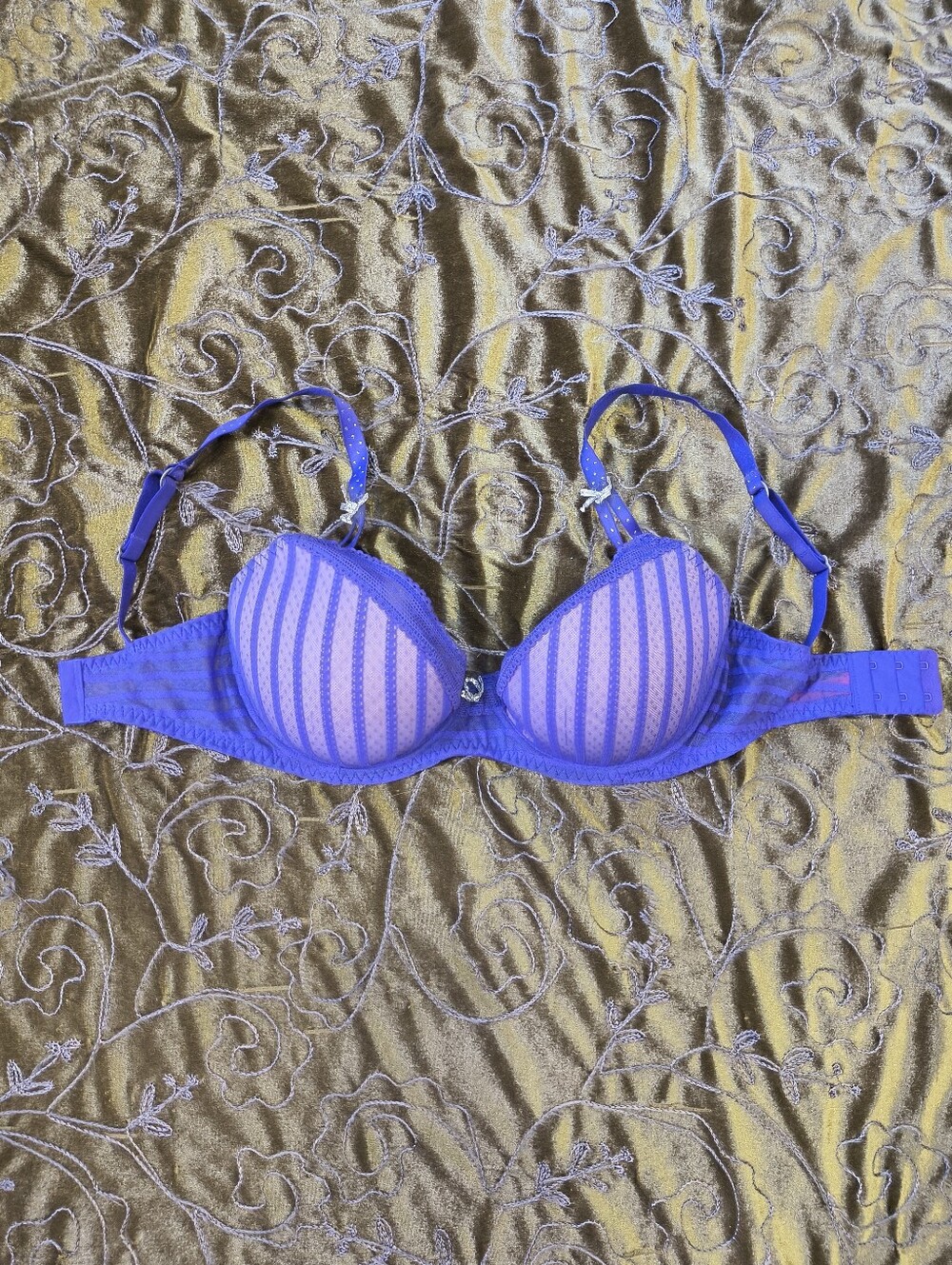 Betsey Johnson Purple Lace Striped 30DD Bra
